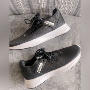 Womens Puma Running Shoes